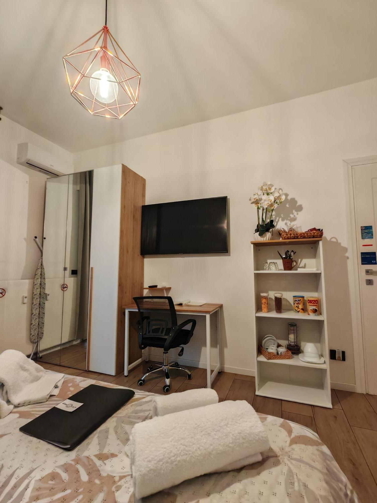 Mc Fly Rooms Malpensa Airport 갈라라테 외부 사진