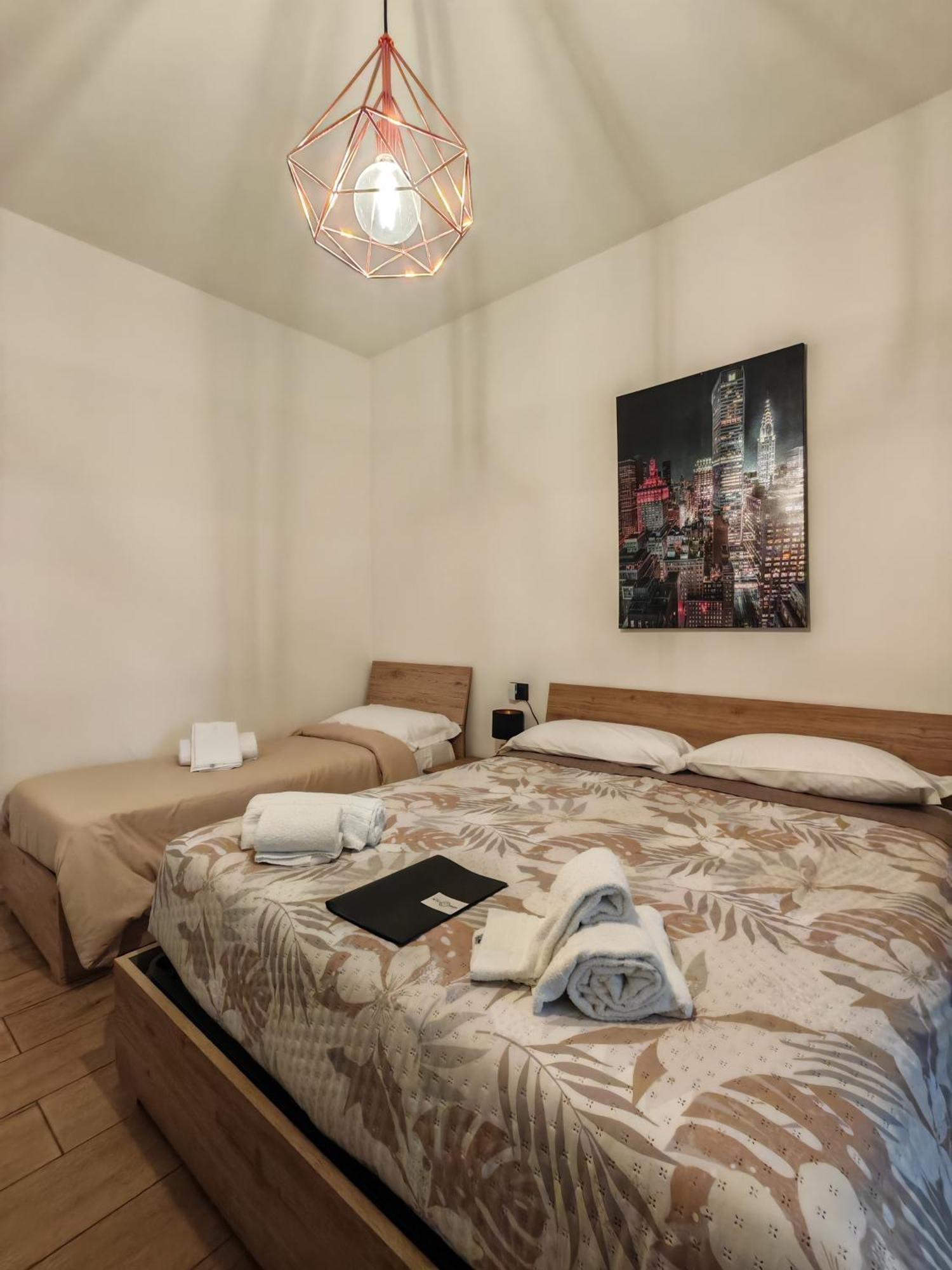 Mc Fly Rooms Malpensa Airport 갈라라테 외부 사진